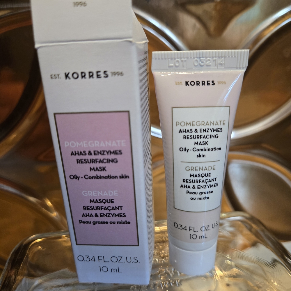 Korres Pomegranate Resurfacing Mask
